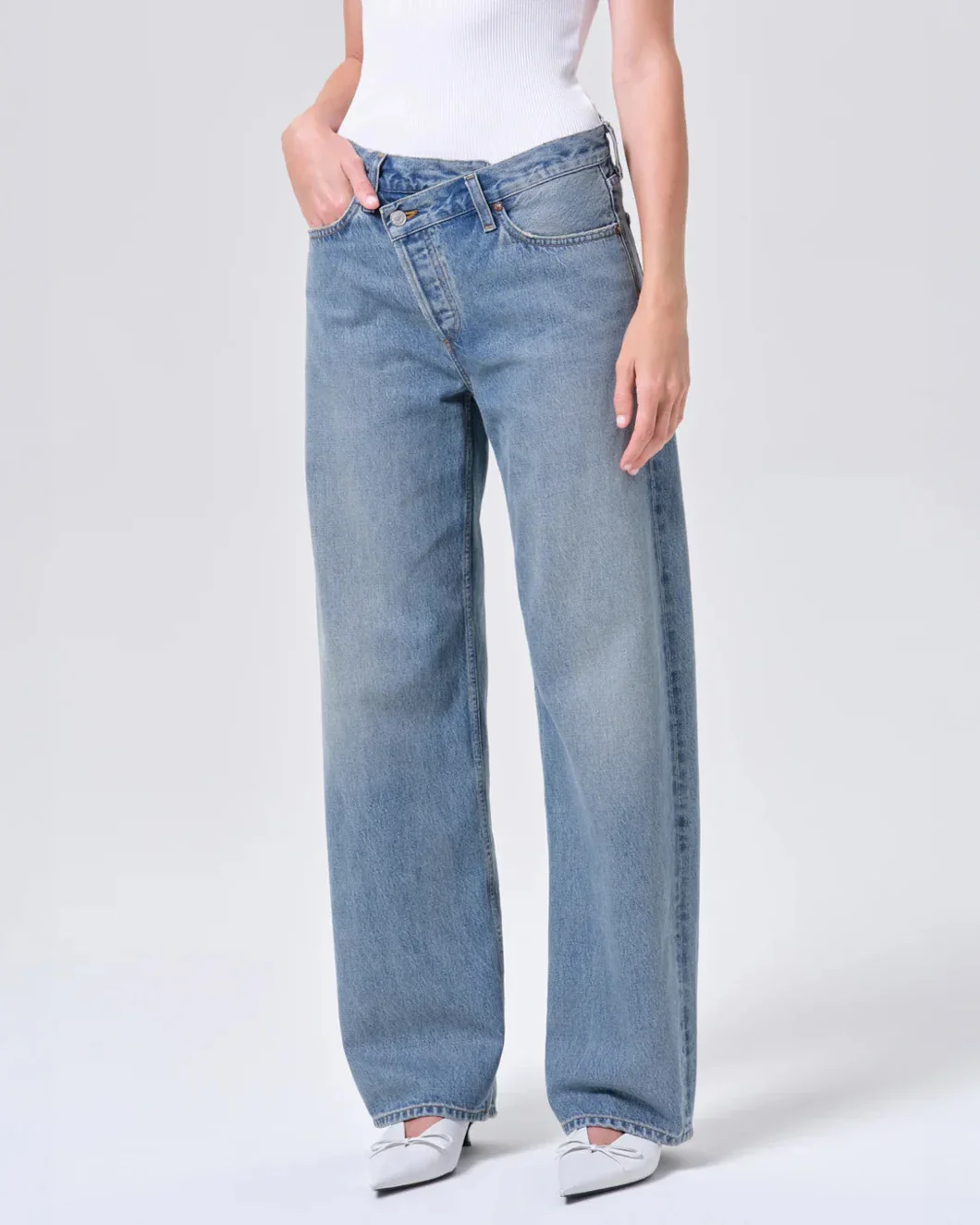 Arc Criss Cross Jean - Image 5