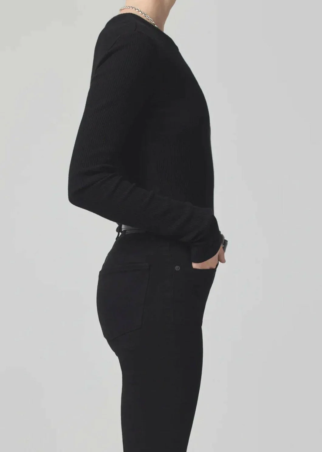 Bina Crewneck - Image 6