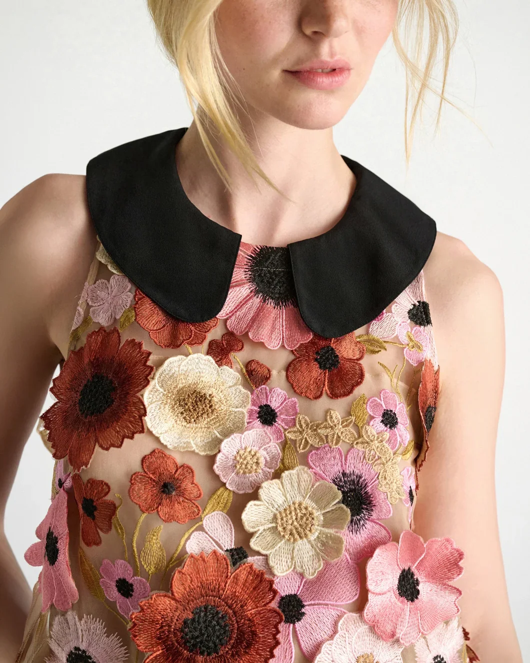 Blooming Meadow Top - Image 4