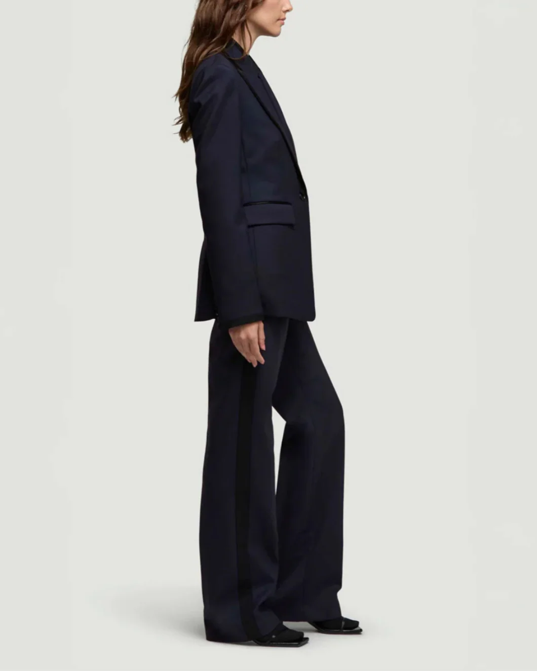 Colorblocked Sculpted Blazer - Image 3
