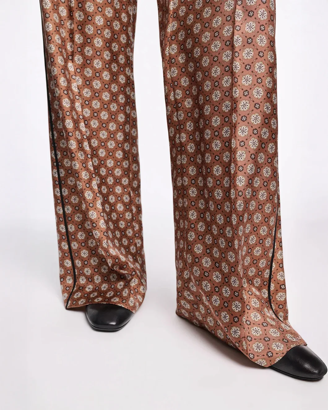 Graphic Dreams Pants - Image 3