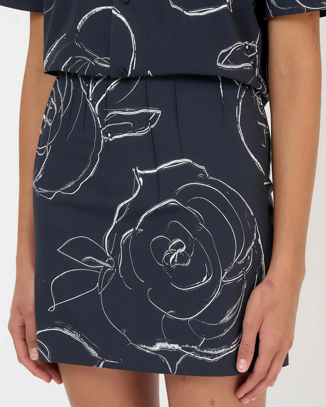 Heavy Poplin Mini Skirt - Image 4