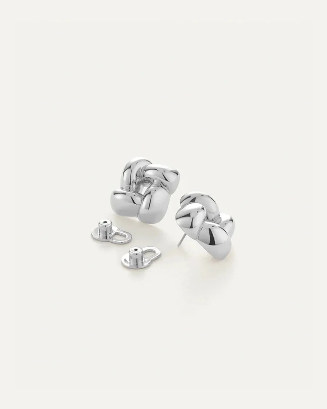 Small Woven Square Earrings SIlver - Image 2