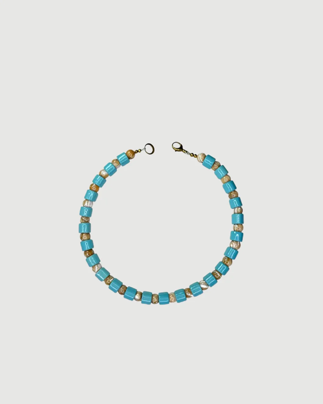 Pool & Conch Mother of Pearl Sundry Bead One Necklace