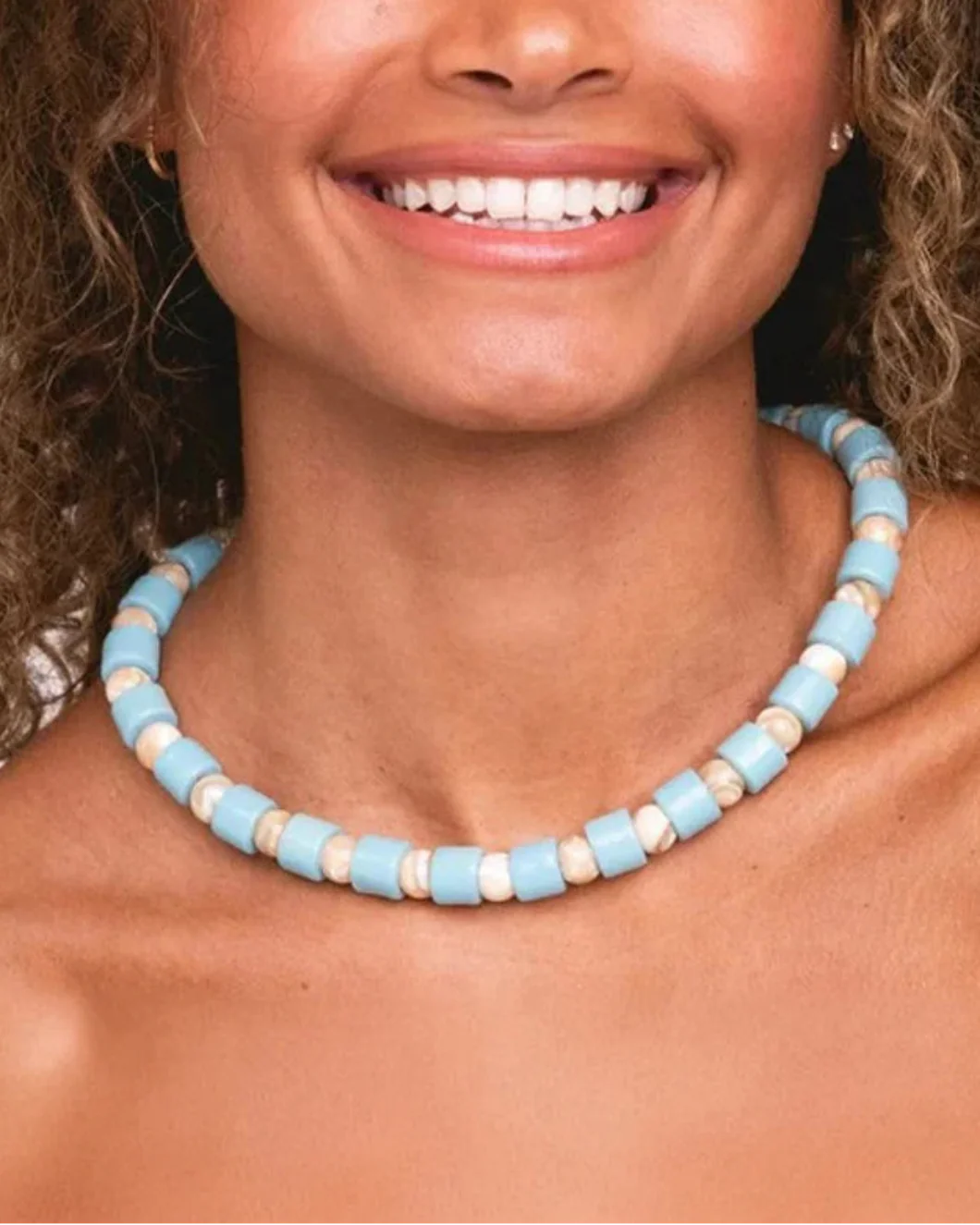 Pool & Conch Mother of Pearl Sundry Bead One Necklace - Image 3