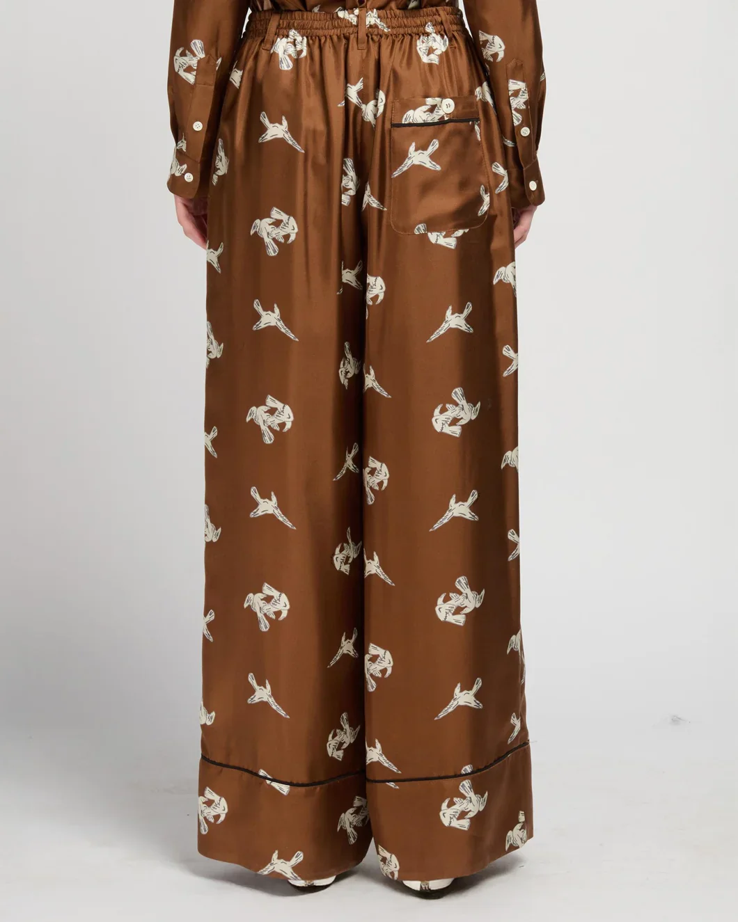 Raven-Print Wide Leg Trousers - Image 7