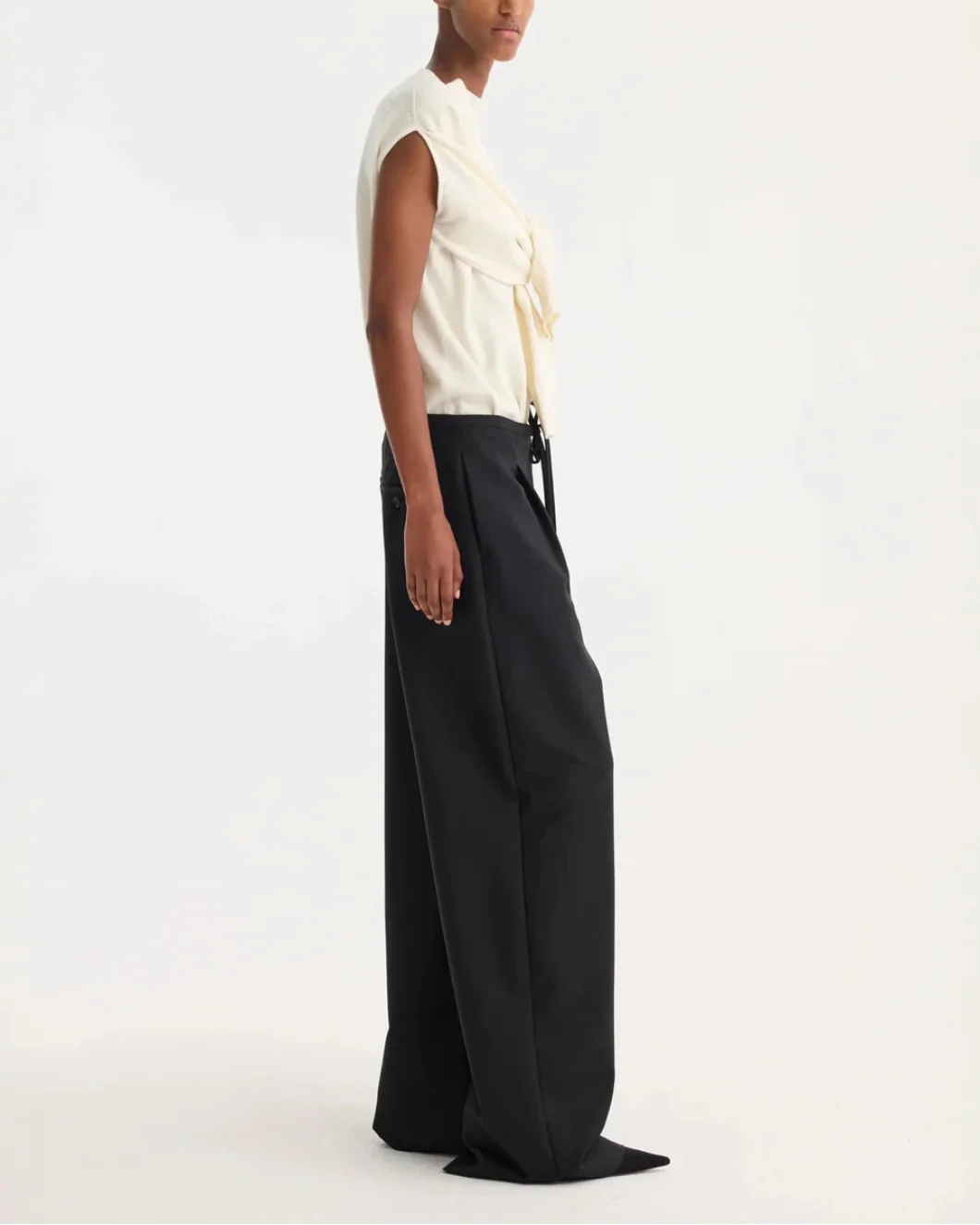 Relaxed Drawstring Trouser - Image 3