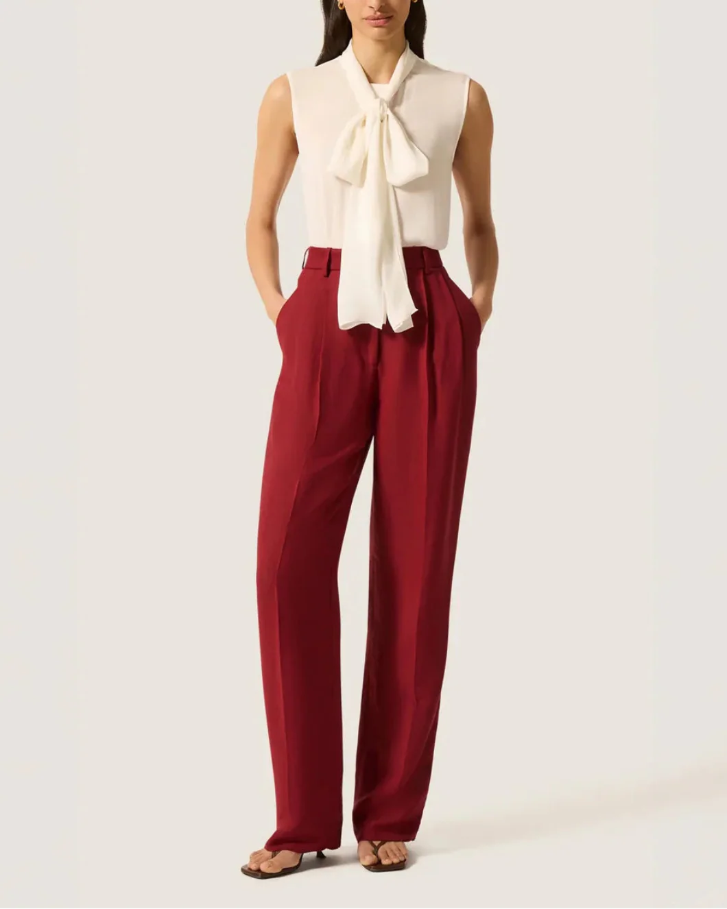 Sleeveless Bow Blouse - Image 5