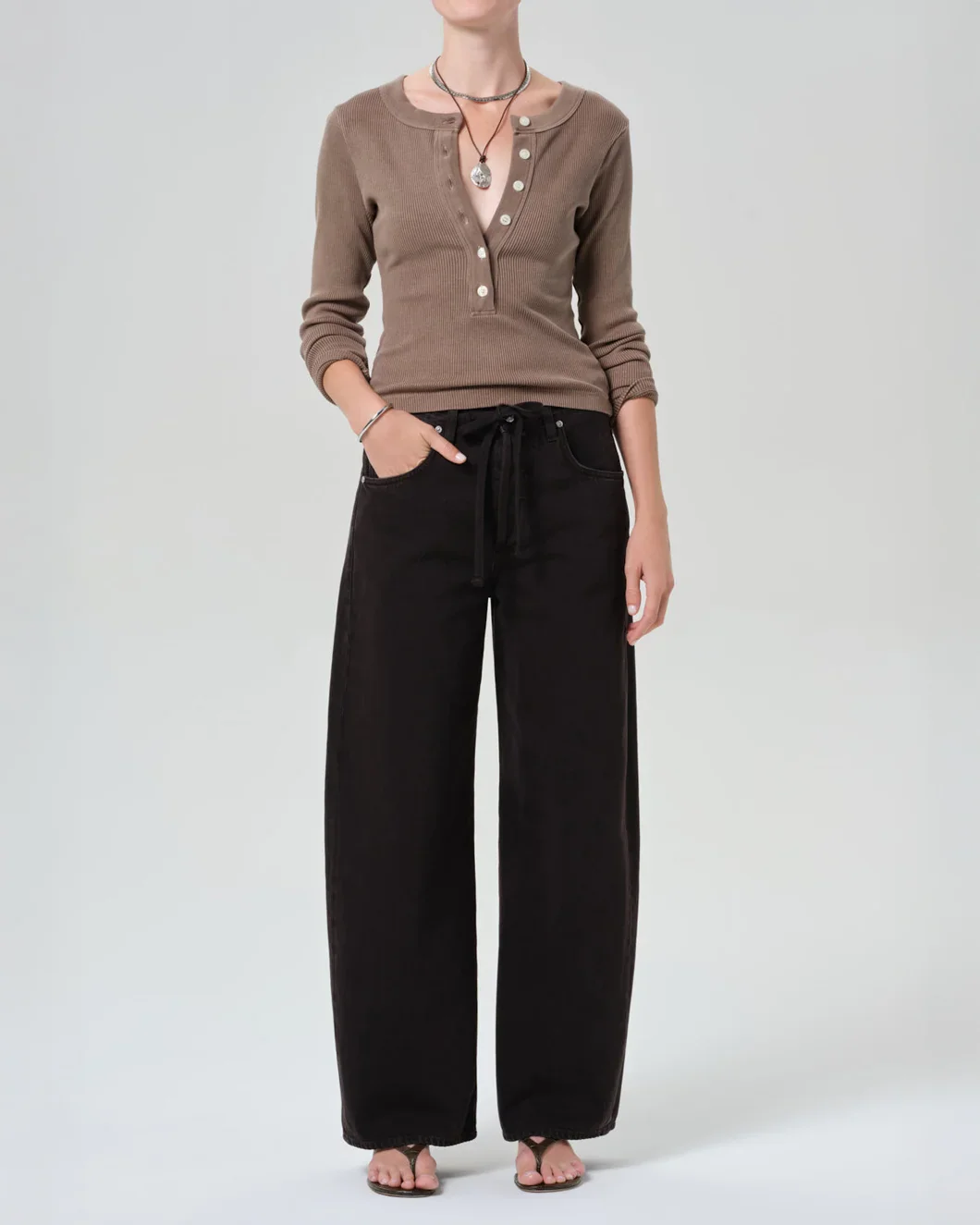 Varra Henley Cocoa - Image 5
