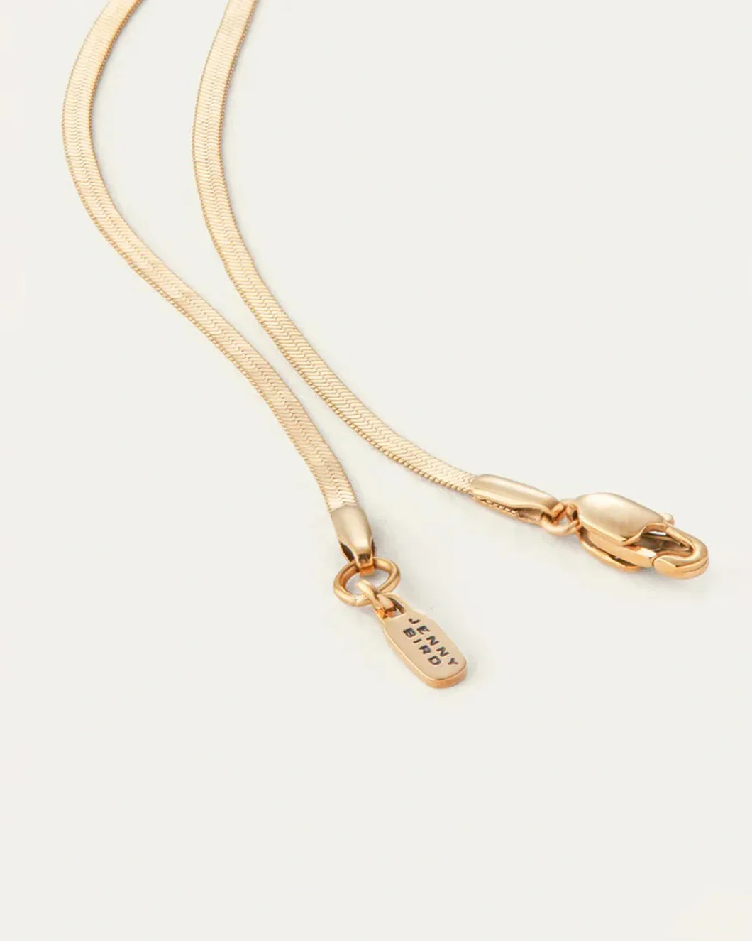Zeina Slim Chain - Image 4