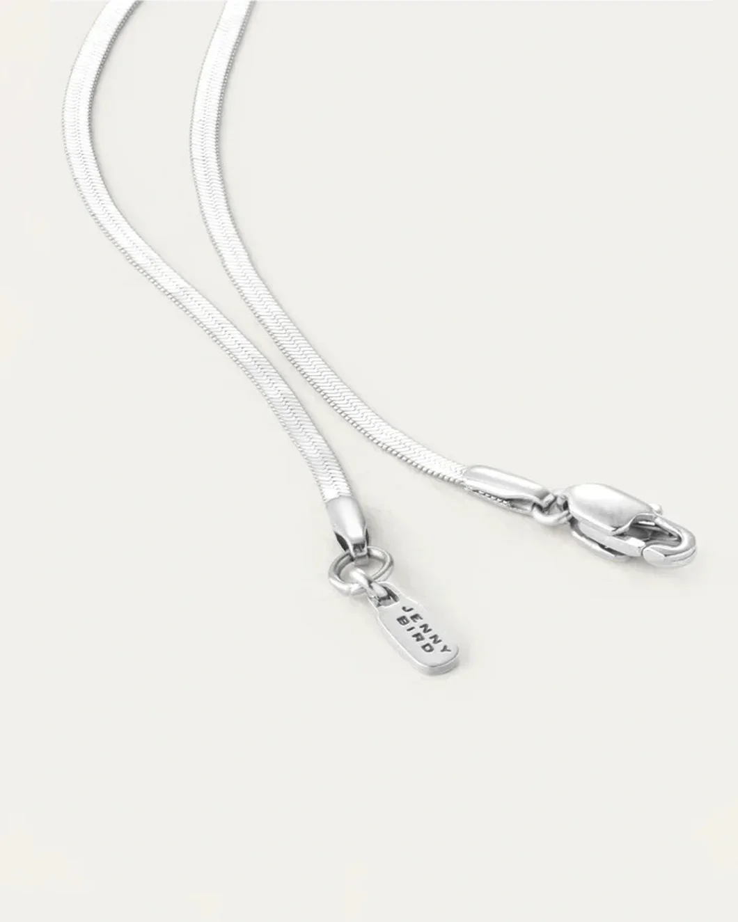 Zeina Slim Chain - Image 4